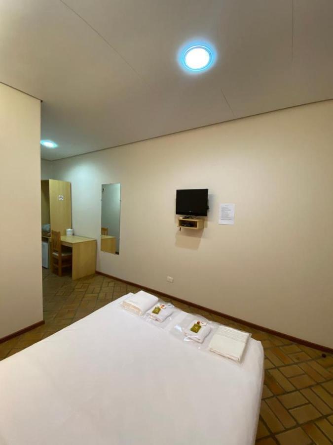Hotel Tropeiro Da Lapa Lapa  Kültér fotó